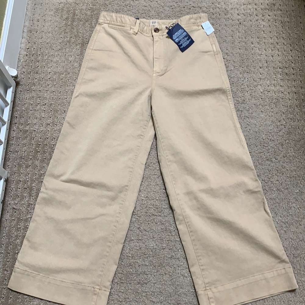 GAP high rise wide leg crop size 10 NEW